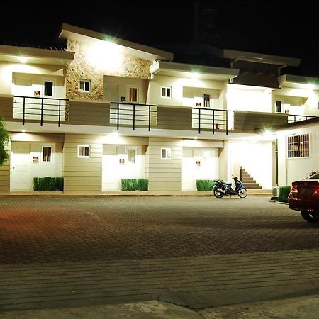 Rumi Apartelle Hotel Ángeles Extérieur photo