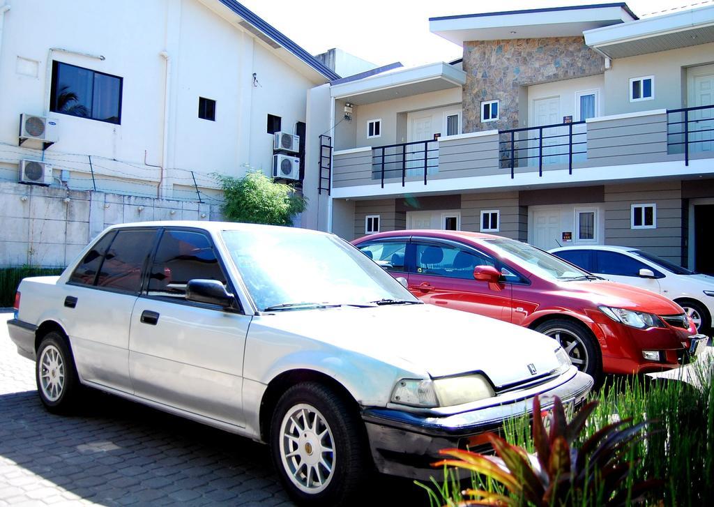 Rumi Apartelle Hotel Ángeles Extérieur photo