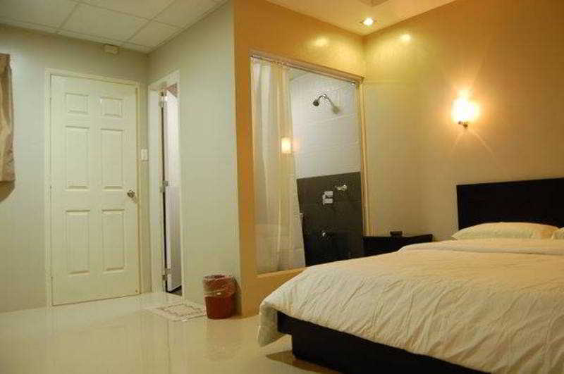 Rumi Apartelle Hotel Ángeles Extérieur photo