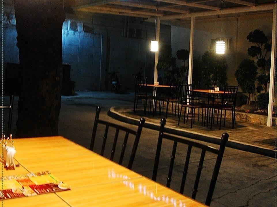 Rumi Apartelle Hotel Ángeles Extérieur photo