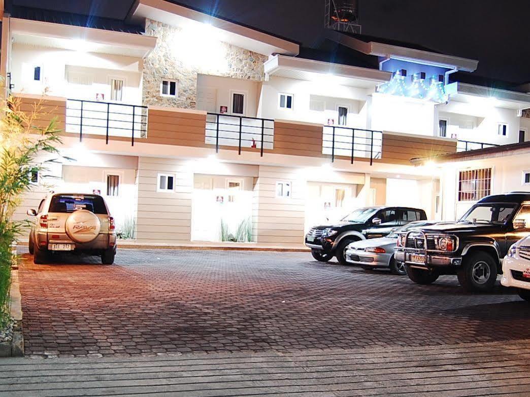 Rumi Apartelle Hotel Ángeles Extérieur photo